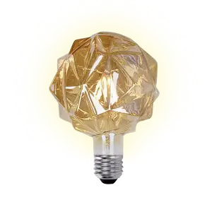 仙台にあるGrand Mirrors HollywoodのB630ダイヤモンド型ライト電球は、ウォームライトで照らされています。